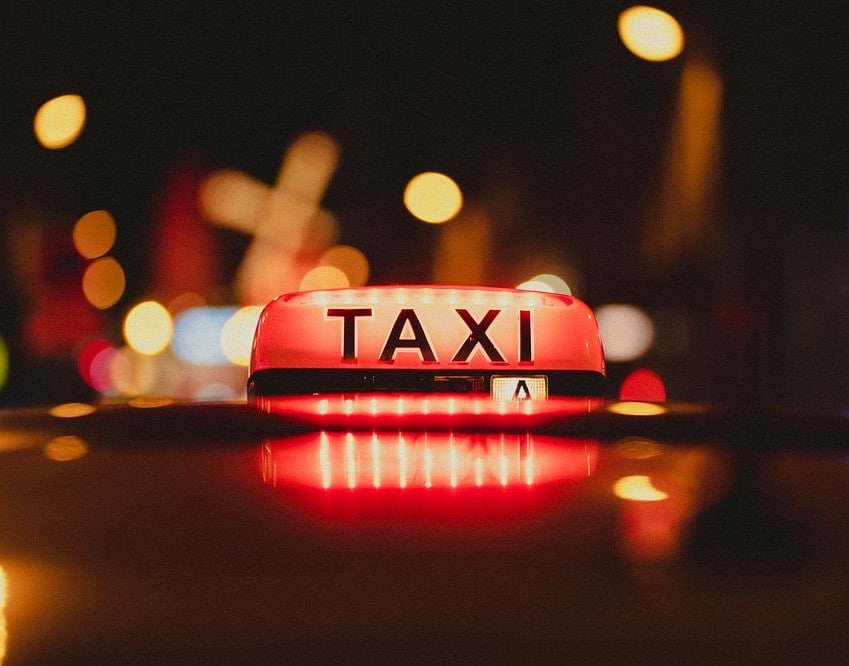 Réparation du préjudice économique des taxis par la Cour d’Appel de Paris