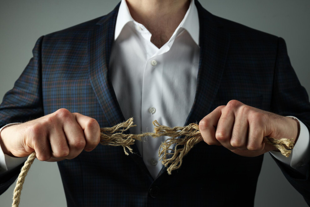 Rupture brutale des relations commerciales vs résiliation contractuelle : quel chemin coûte le moins cher ?